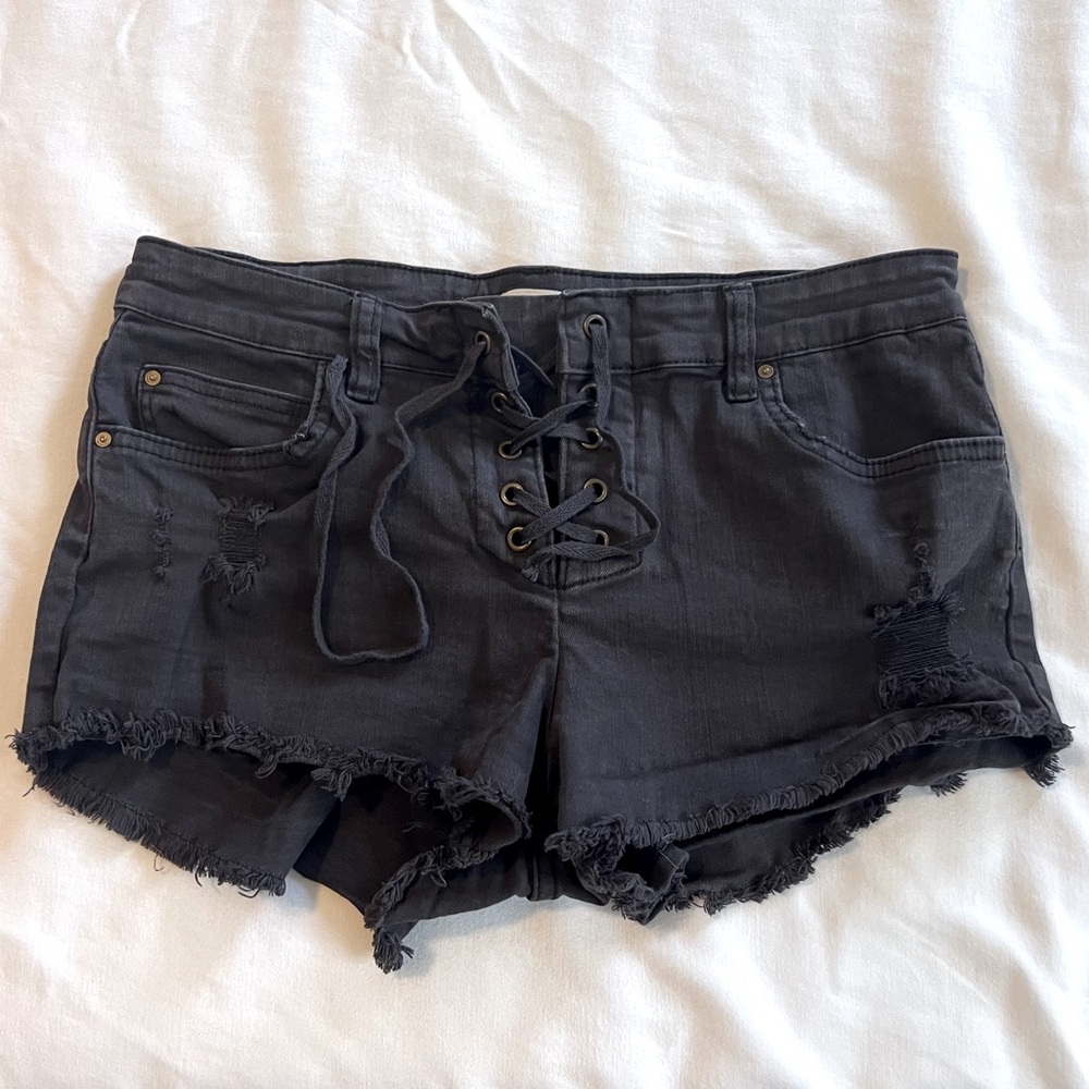 Billabong distressed shorts